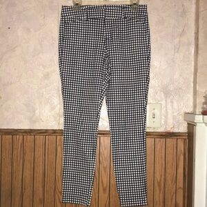 Black & white pixie old navy pants (4)